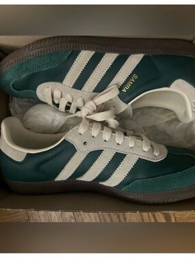 Adidas Samba OG Green & White Leather Sneakers- Men’s 6.5, Women’s 8.5